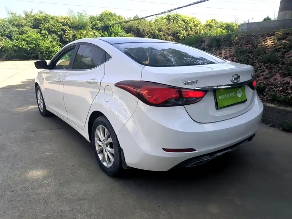 Hyundai Langdong 2016 1.6L Automatic Smart Edition