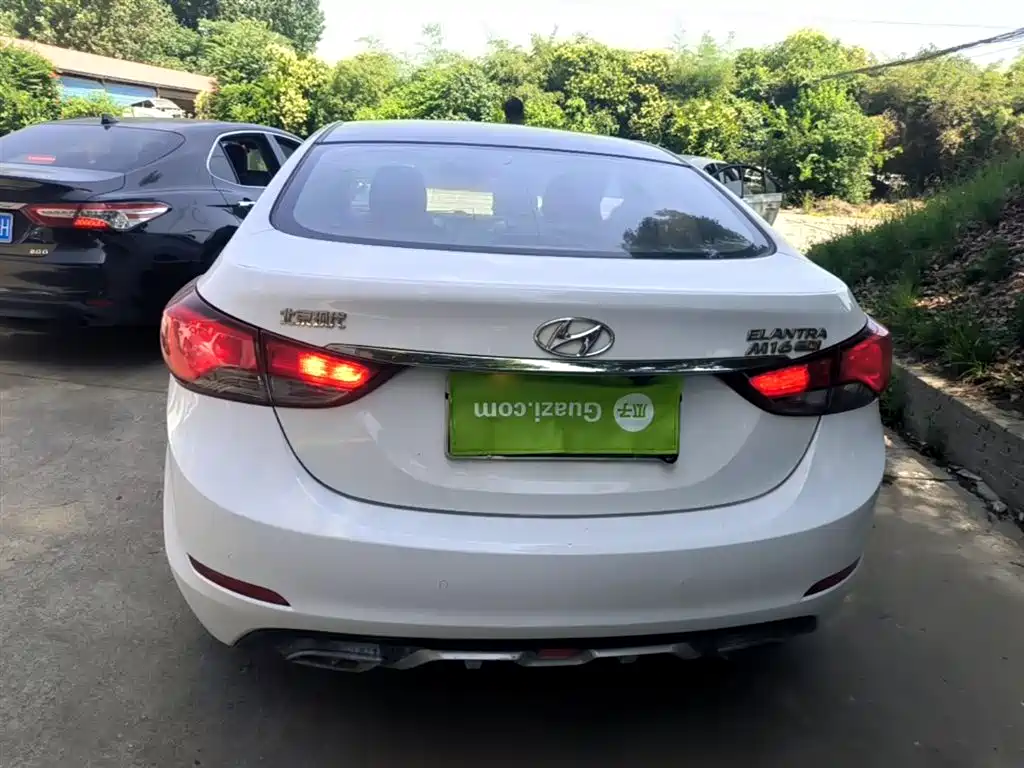 Hyundai Langdong 2016 1.6L Automatic Smart Edition