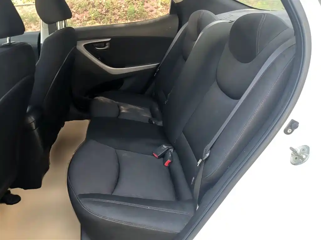 Hyundai Langdong 2016 1.6L Automatic Smart Edition