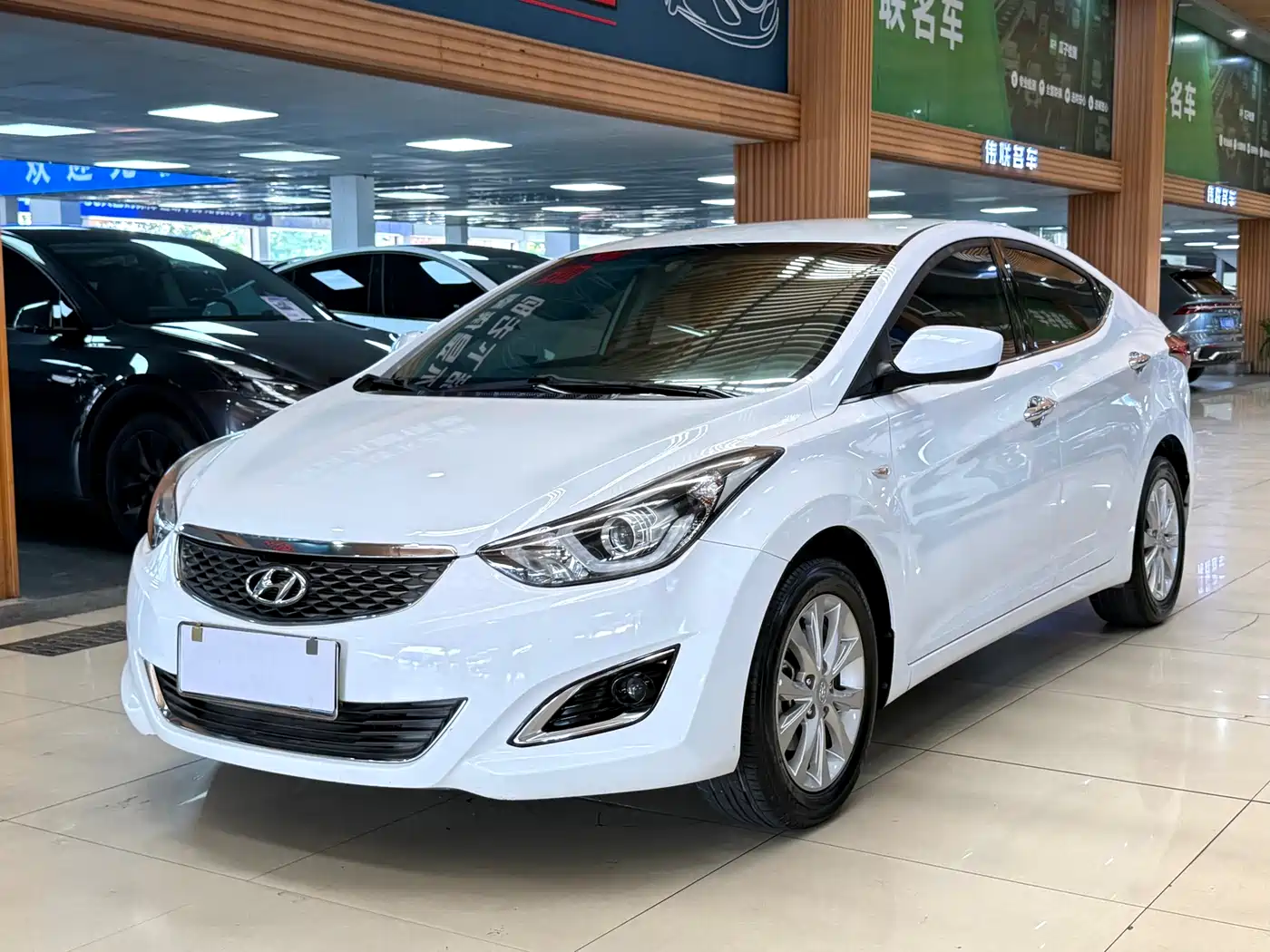 Hyundai Langdong 2016 1.6L Automatic Smart Edition