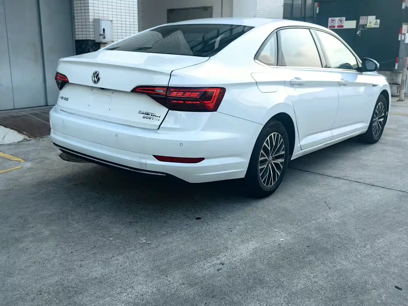 Volkswagen Sagitar 2020 200TSI DSG Comfort China VI