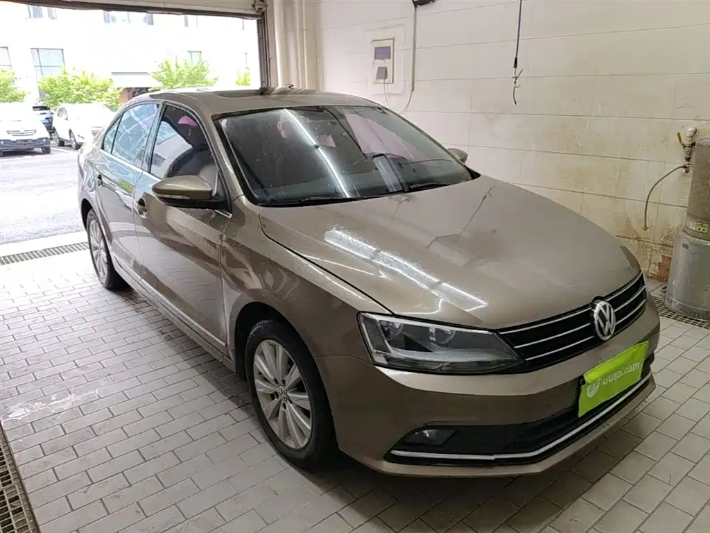 Volkswagen Sagitar 2015 230TSI Automatic Comfort