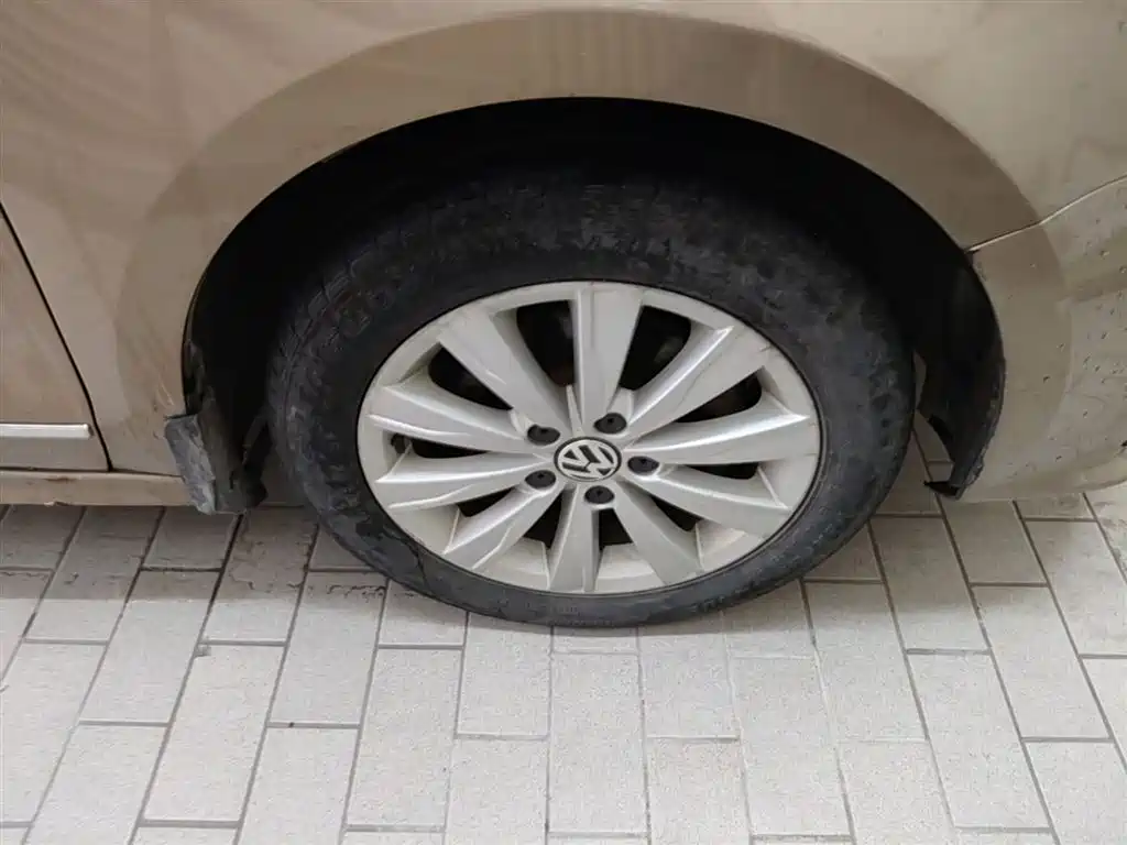 Volkswagen Sagitar 2015 230TSI Automatic Comfort
