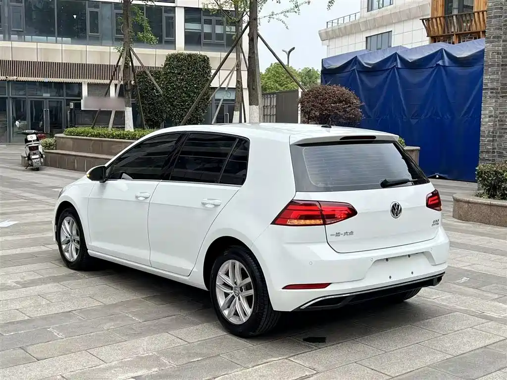Volkswagen Golf 2019 200TSI DSG Comfort Progressive China VI