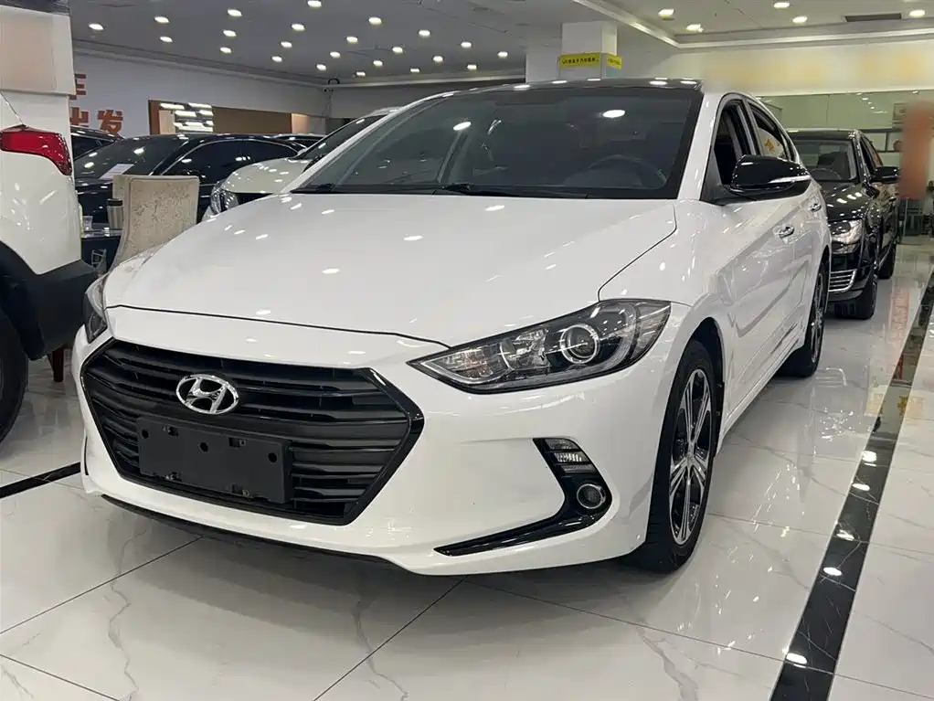Hyundai Elantra 2018 1.4T DCT Dynamic·Vitality Model
