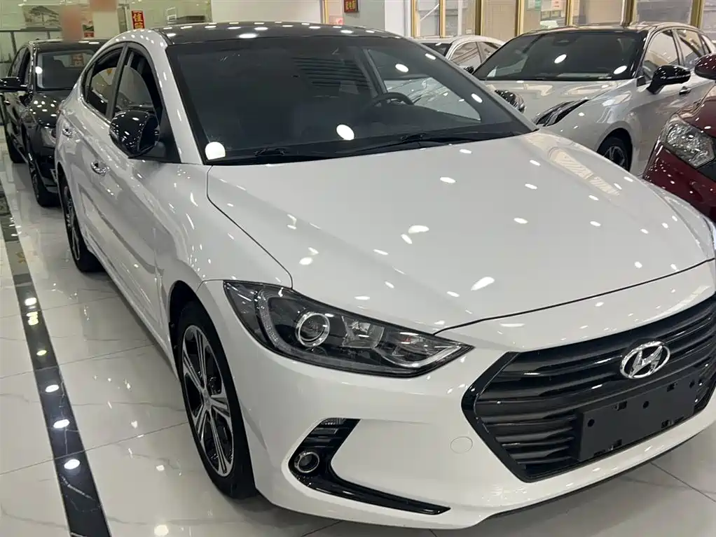 Hyundai Elantra 2018 1.4T DCT Dynamic·Vitality Model