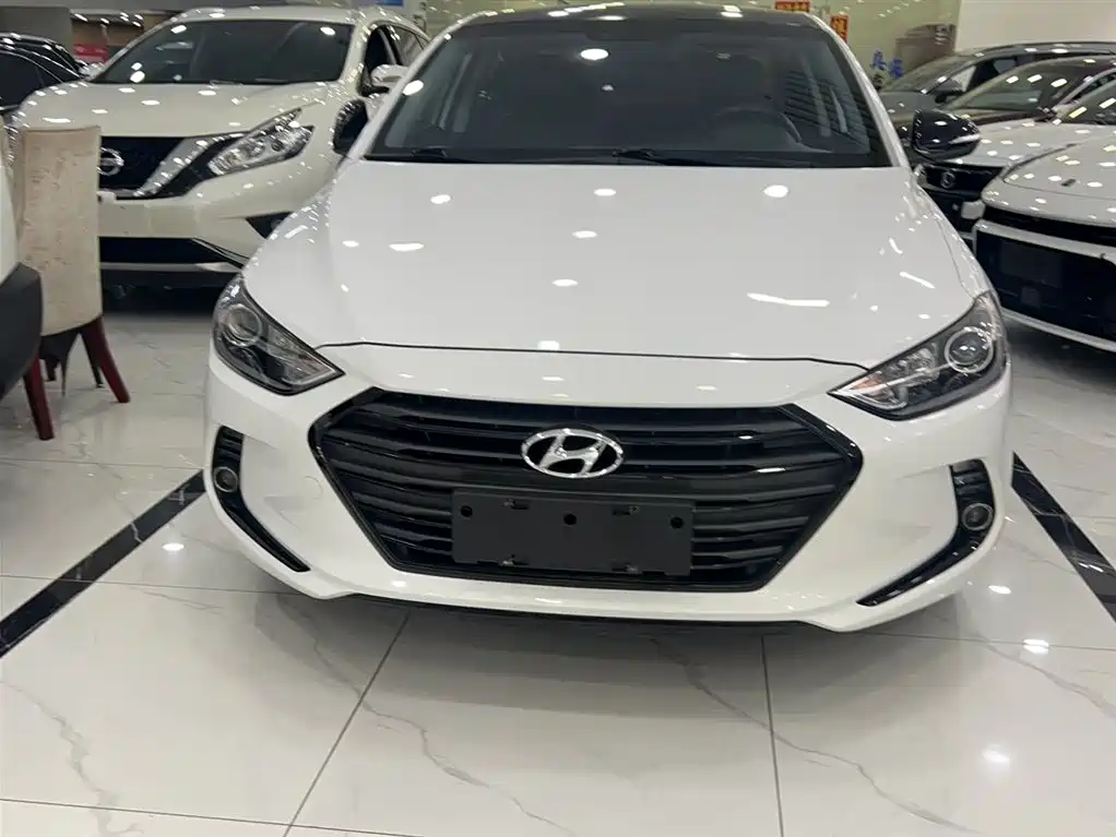 Hyundai Elantra 2018 1.4T DCT Dynamic·Vitality Model