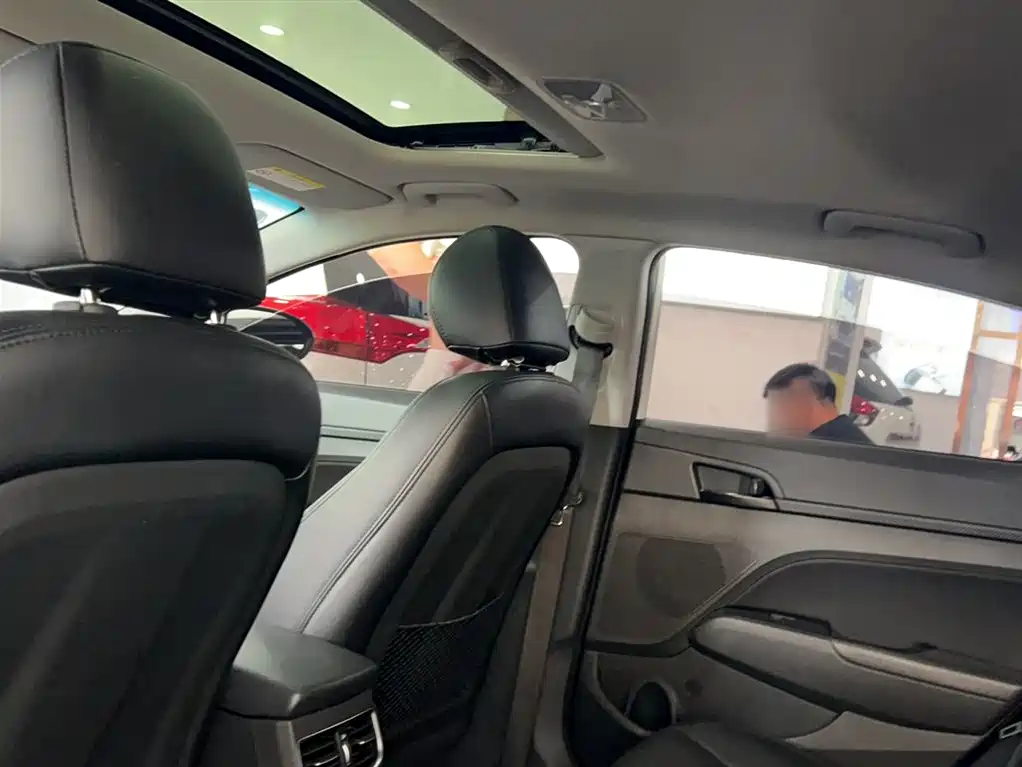 Hyundai Elantra 2018 1.4T DCT Dynamic·Vitality Model