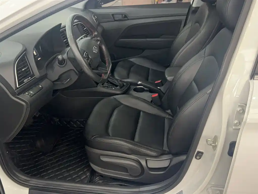 Hyundai Elantra 2018 1.4T DCT Dynamic·Vitality Model