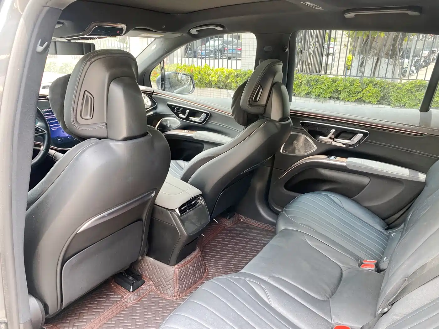 Mercedes-Benz Mercedes-Benz EQS SUV 2023 450 4MATIC Pioneer Edition