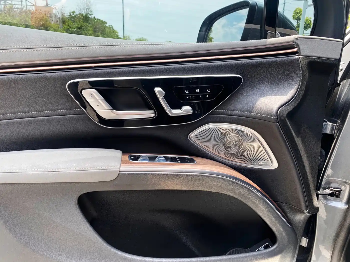 Mercedes-Benz Mercedes-Benz EQS SUV 2023 450 4MATIC Pioneer Edition