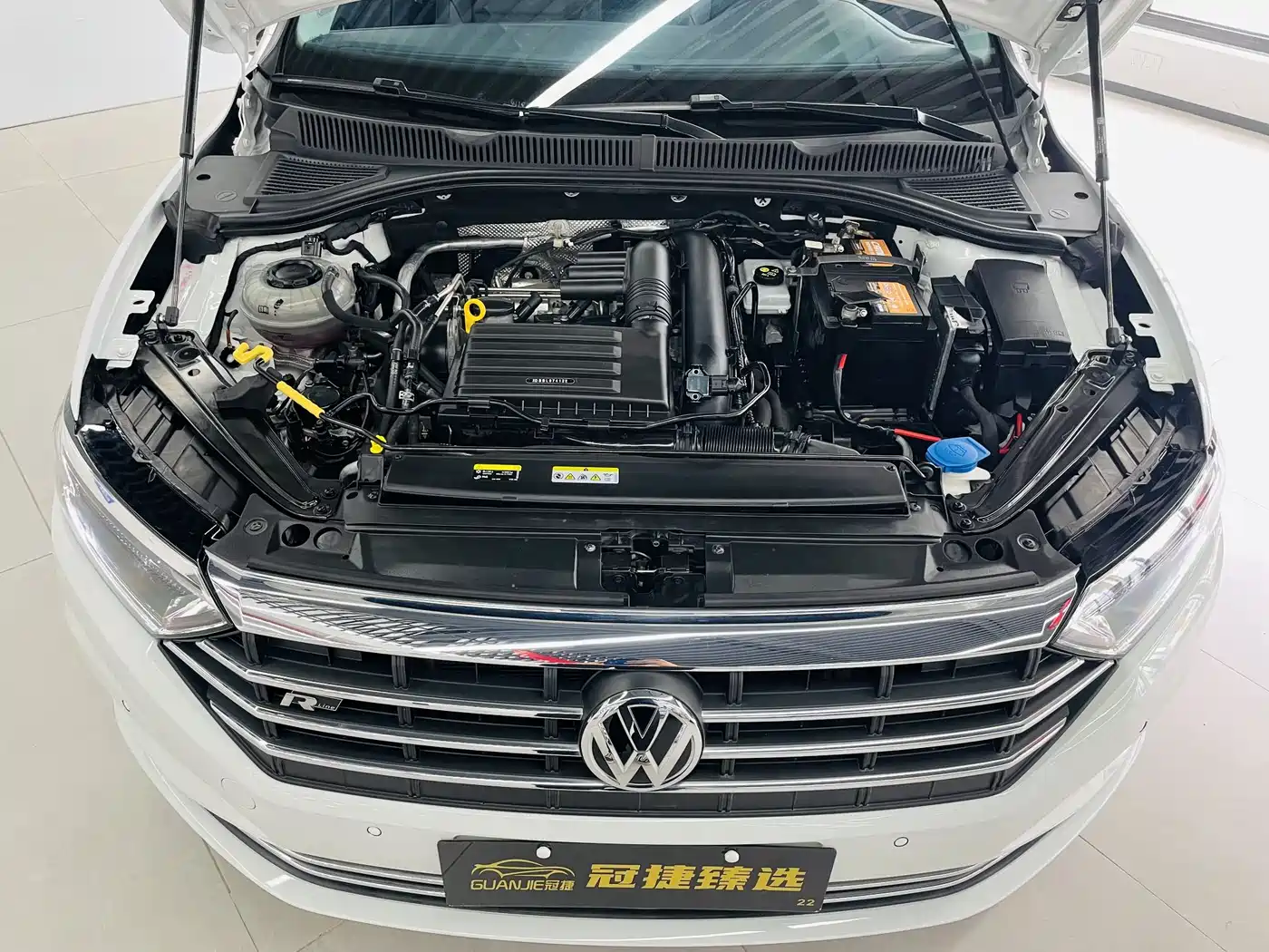 Volkswagen Sagitar 2022 280TSI DSG Surpassing Edition