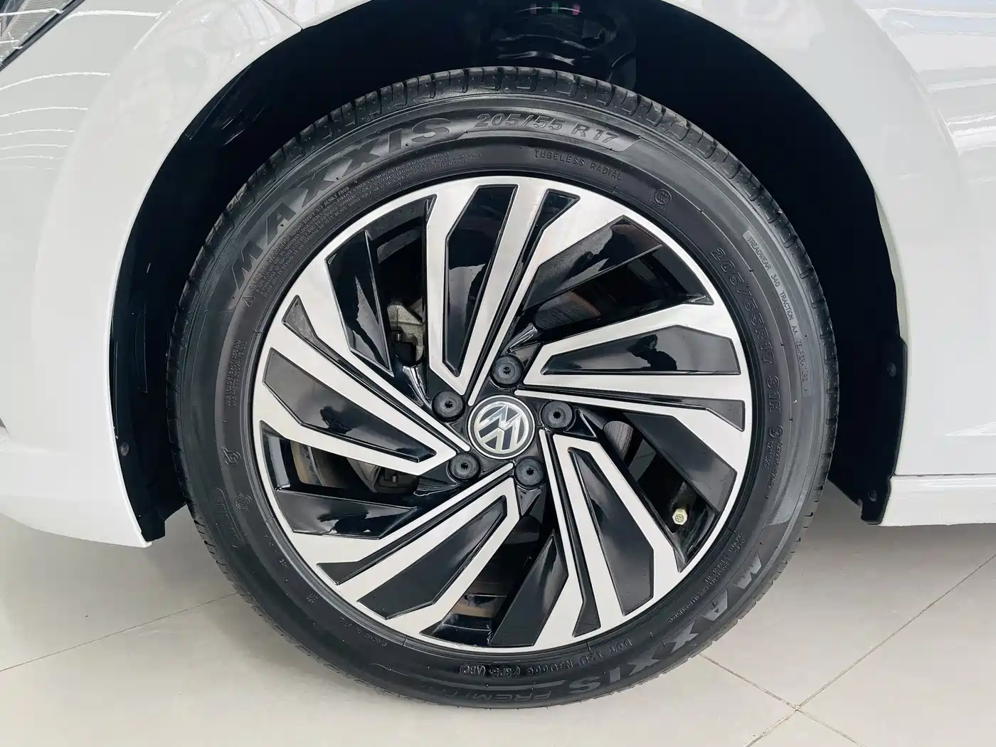 Volkswagen Sagitar 2022 280TSI DSG Surpassing Edition