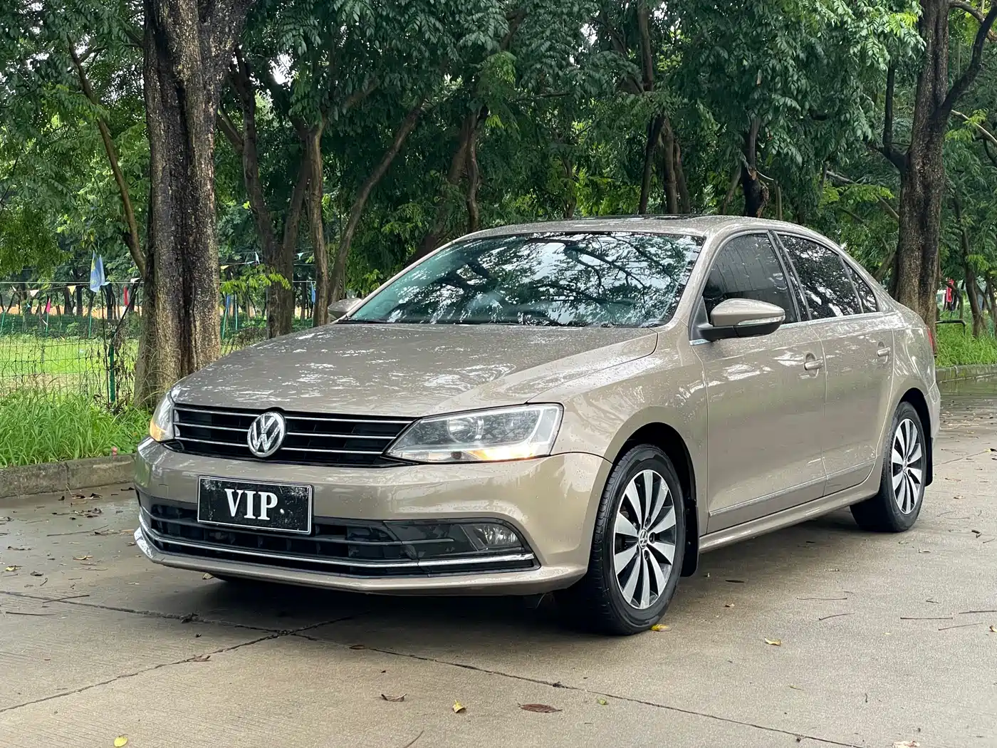 Volkswagen Sagitar 2017 1.6L Automatic Comfort