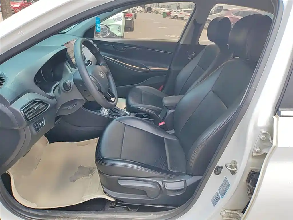 Hyundai Elantra 2018 1.6L Auto Joy GL (China V)