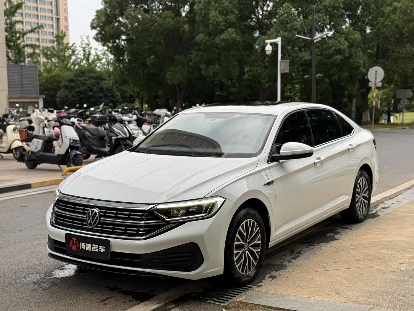 Volkswagen Sagitar 2024 200TSI DSG Flying Edition
