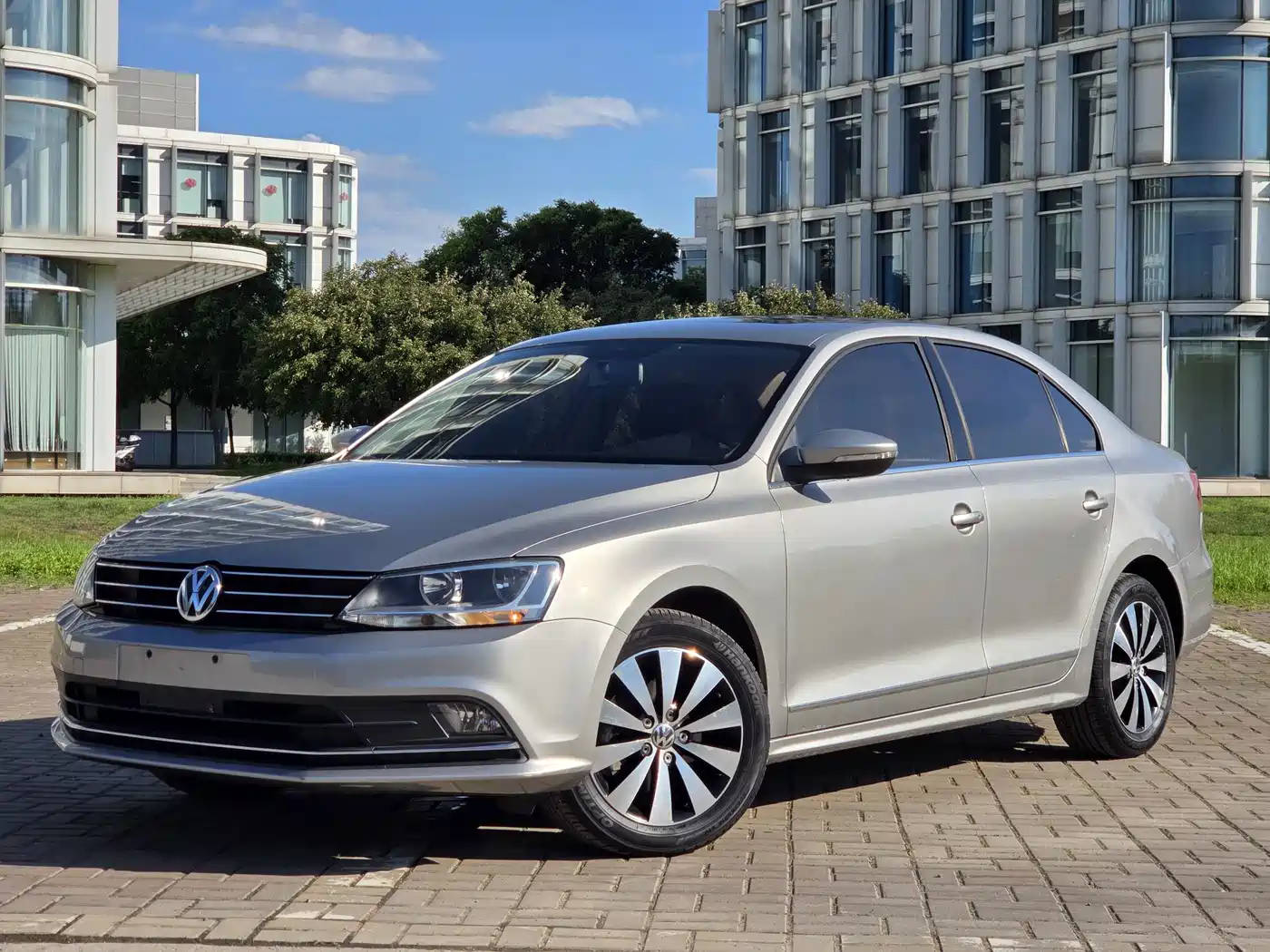 Volkswagen Sagitar 2017 230TSI Automatic Comfort