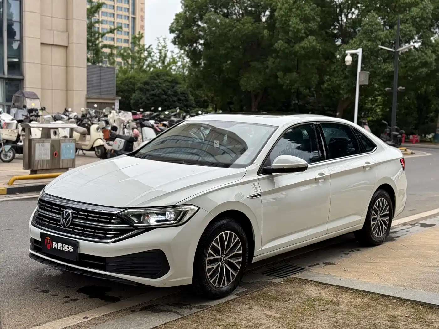 Volkswagen Sagitar 2024 200TSI DSG Flying Edition