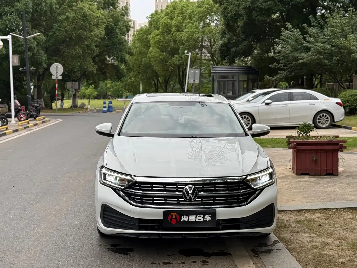 Volkswagen Sagitar 2024 200TSI DSG Flying Edition