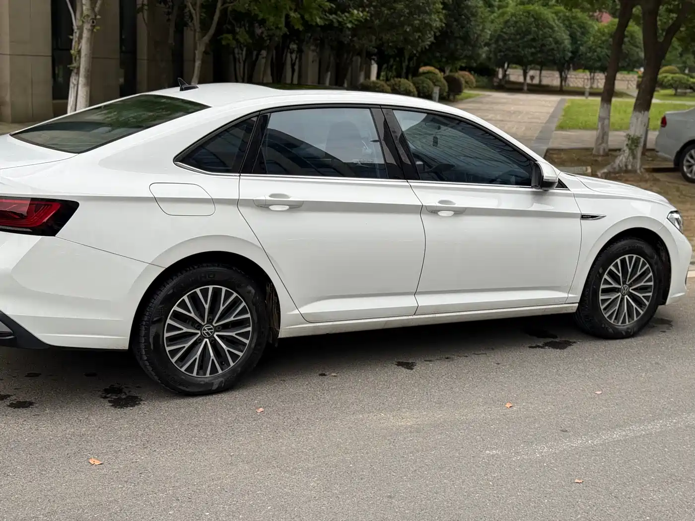 Volkswagen Sagitar 2024 200TSI DSG Flying Edition