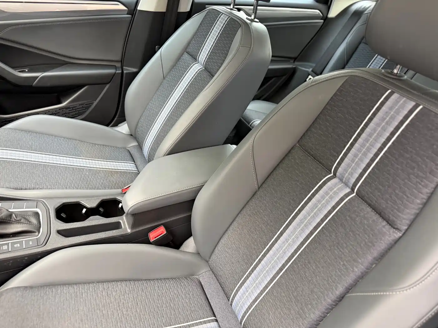 Volkswagen Sagitar 2024 200TSI DSG Flying Edition