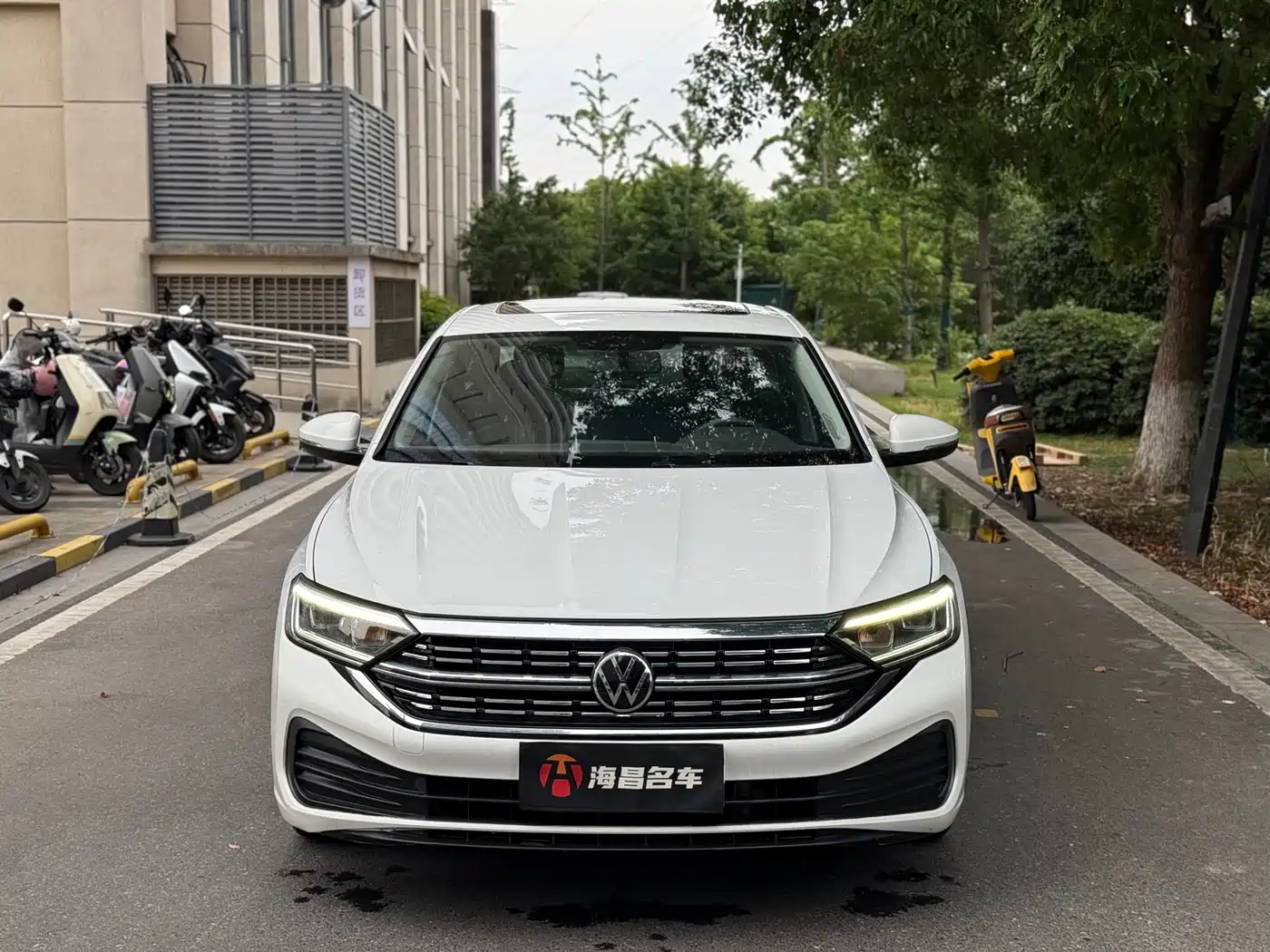 Volkswagen Sagitar 2024 200TSI DSG Flying Edition