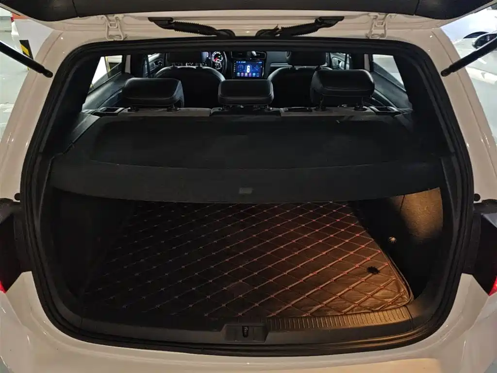Volkswagen Golf 2016 1.4TSI Automatic R-Line