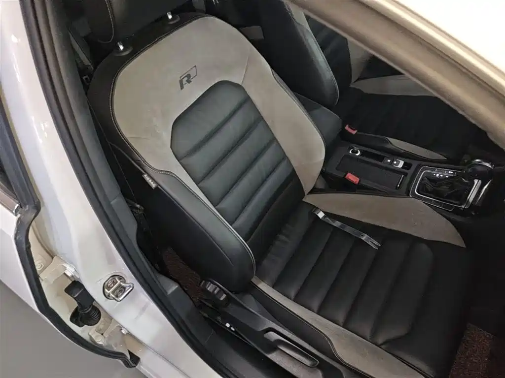 Volkswagen Golf 2016 1.4TSI Automatic R-Line