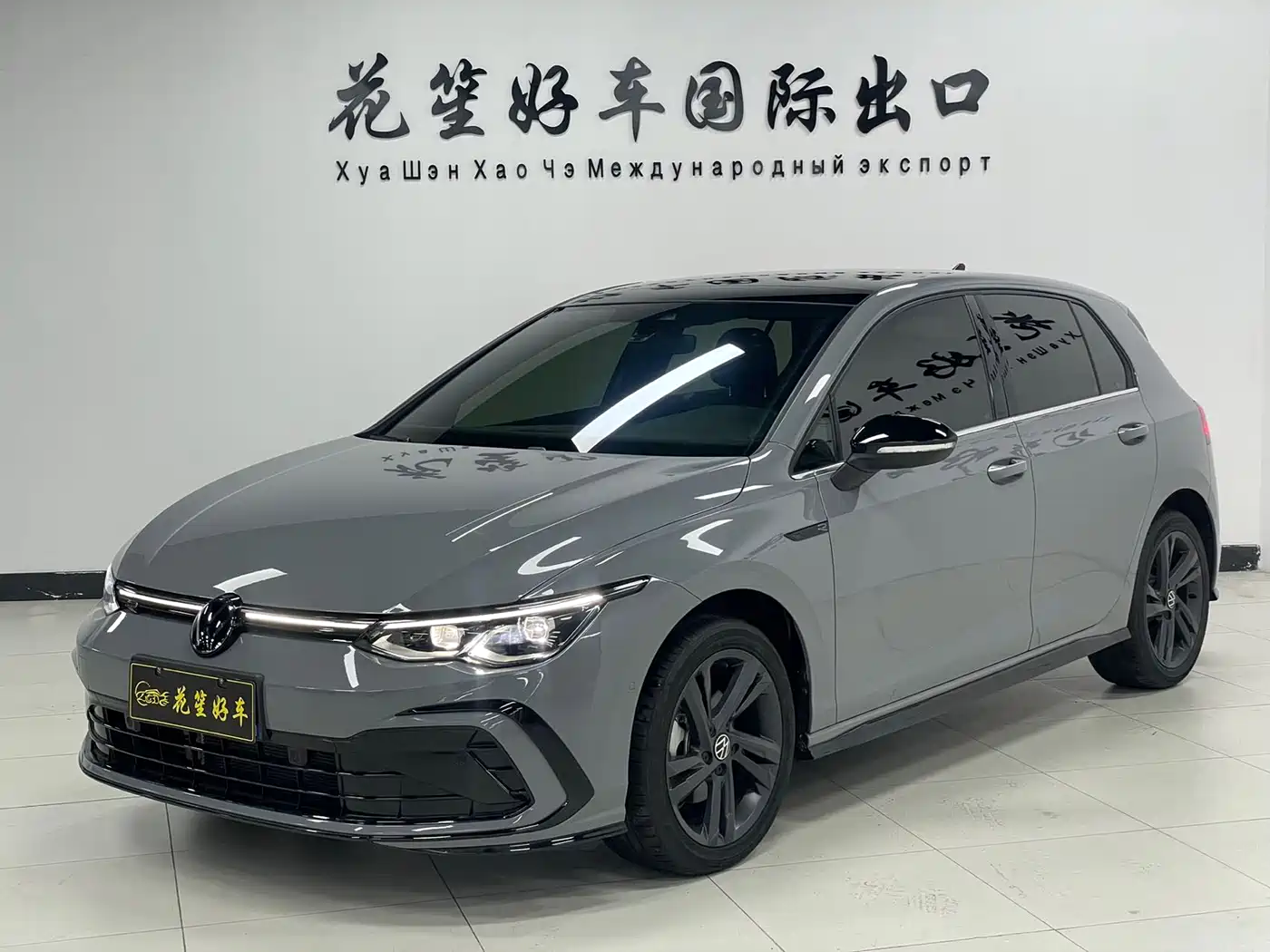 Volkswagen Golf 2024 280TSI DSG R-Line 50th Anniversary Edition