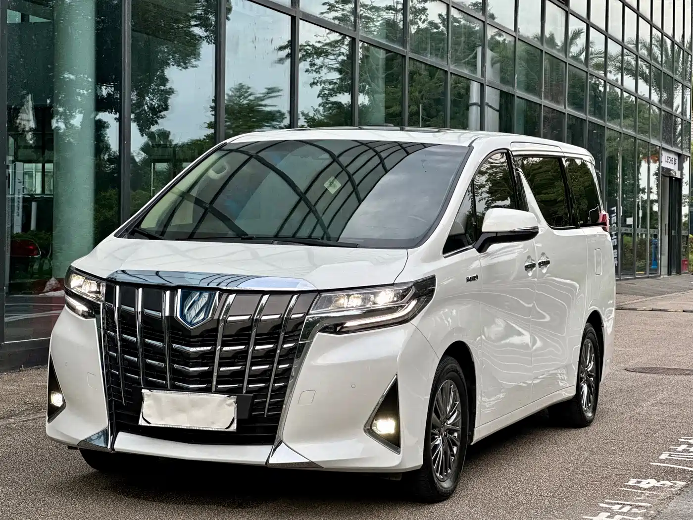 Toyota Alphard 2021 Hybrid 2.5L Premium