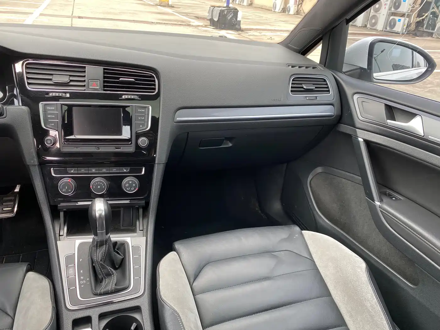 Volkswagen Golf 2016 1.4TSI Automatic R-Line