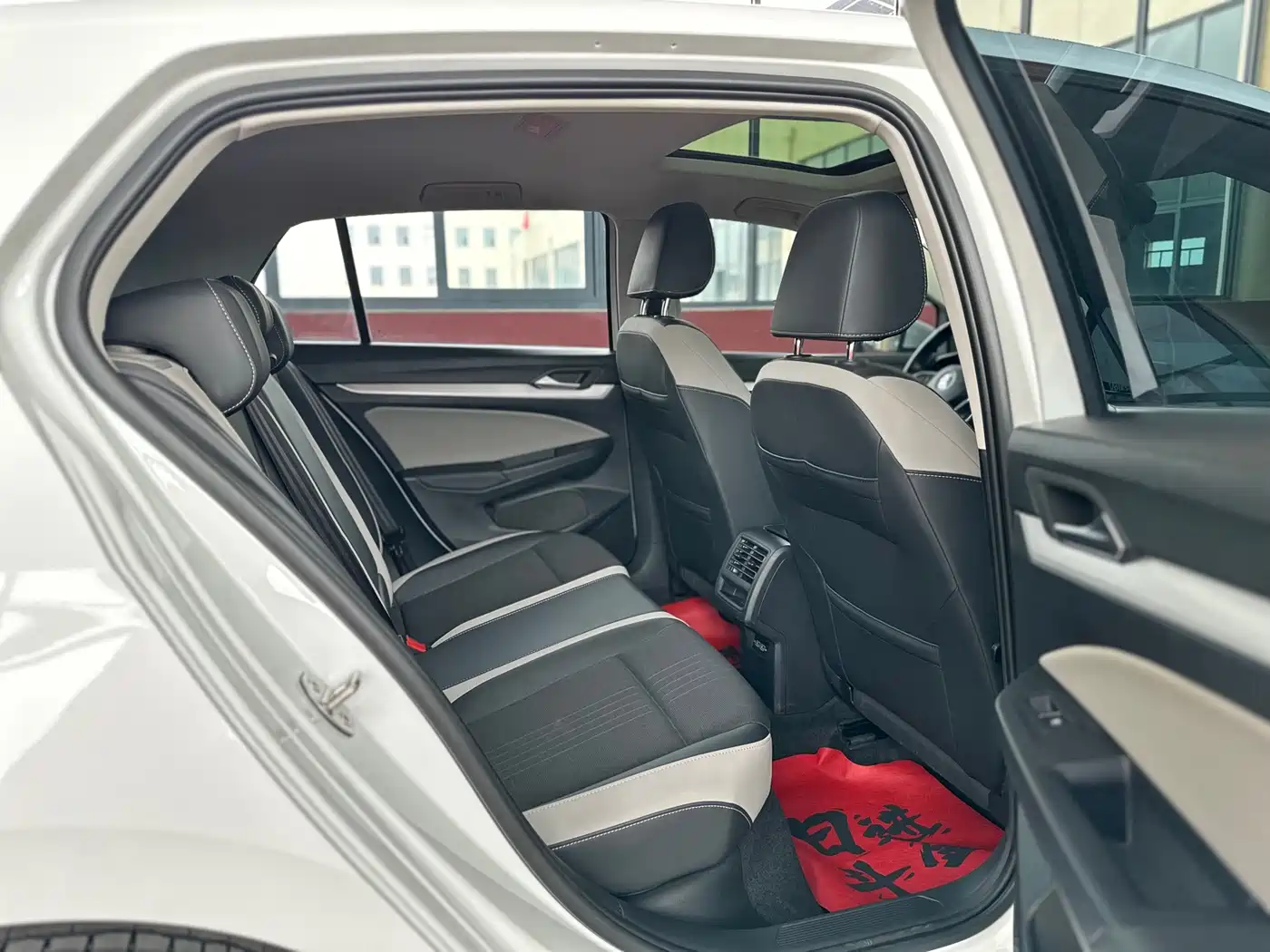 Volkswagen Golf 2021 280TSI DSG Pro