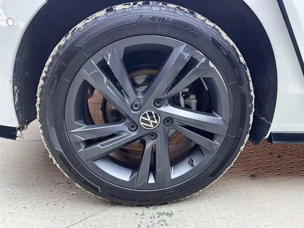 Volkswagen Golf 2023 280TSI DSG R-Line Lite