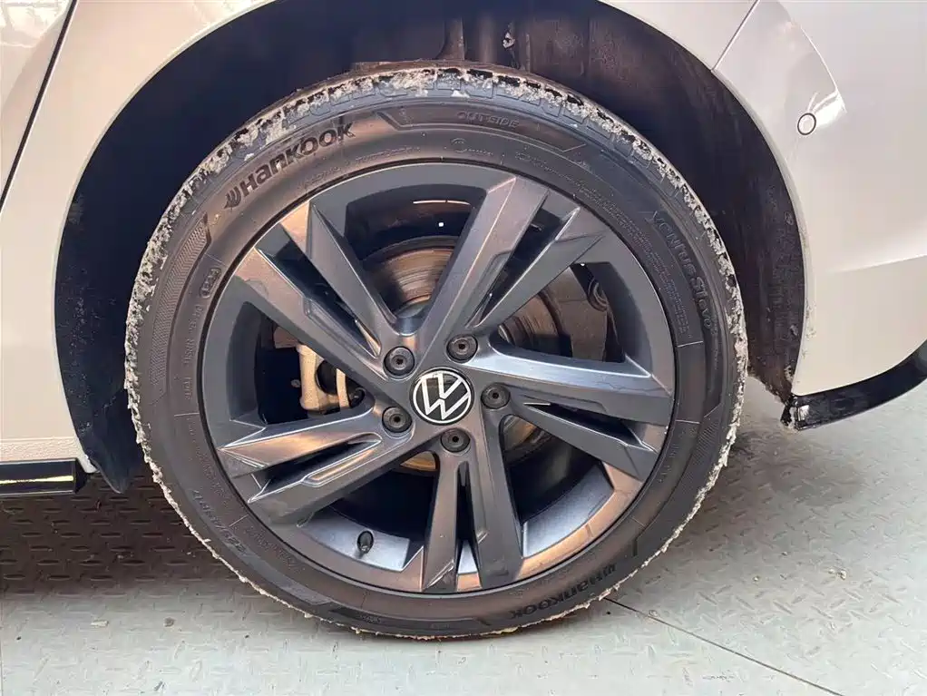 Volkswagen Golf 2023 280TSI DSG R-Line Lite