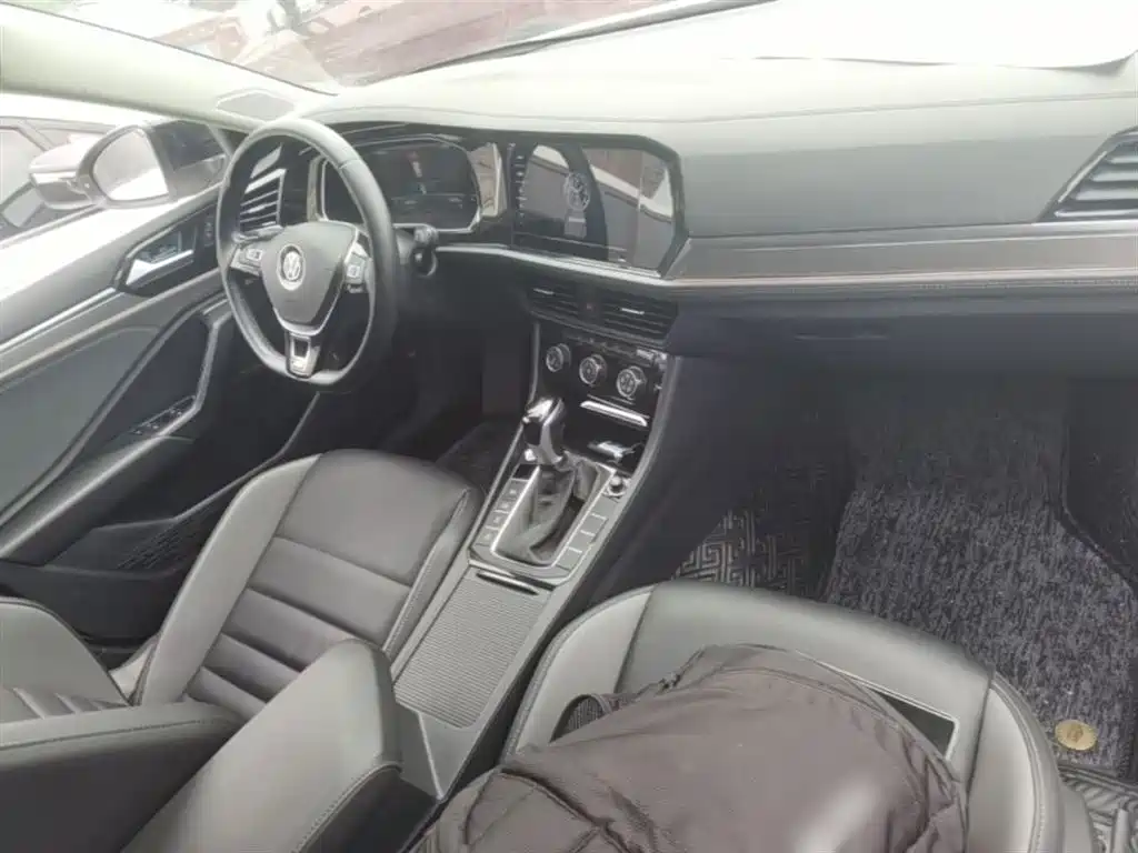 Volkswagen Sagitar 2021 280TSI DSG Surpassing Edition