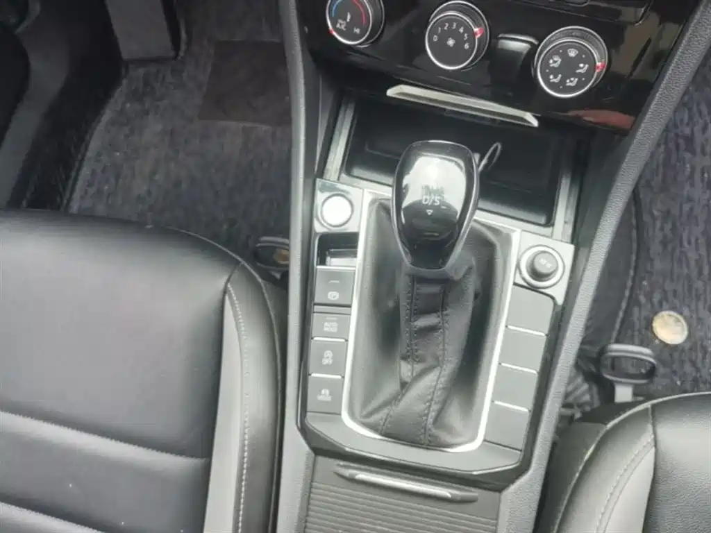 Volkswagen Sagitar 2021 280TSI DSG Surpassing Edition