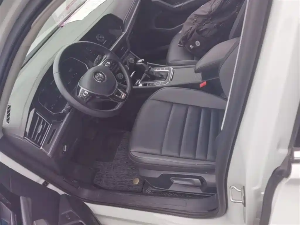 Volkswagen Sagitar 2021 280TSI DSG Surpassing Edition