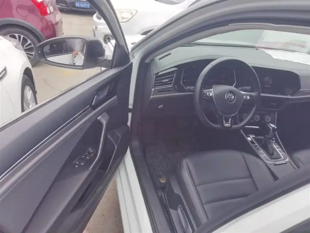 Volkswagen Sagitar 2021 280TSI DSG Surpassing Edition