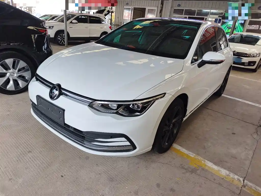 Volkswagen Golf 2024 280TSI DSG Pro 50th Anniversary Edition
