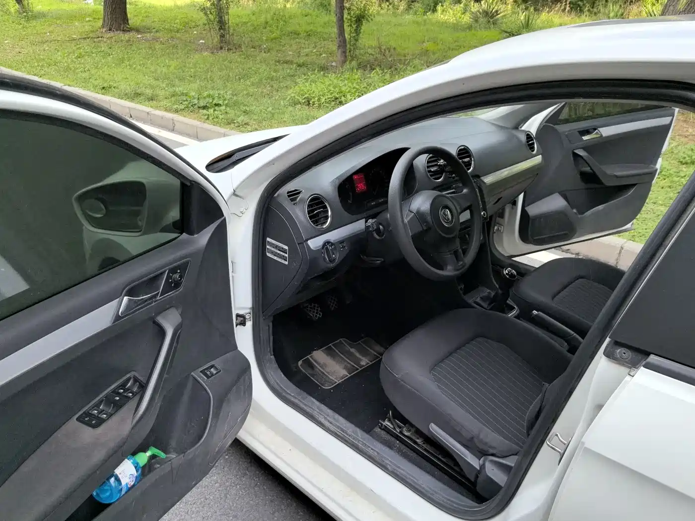 Volkswagen Jetta 2015 Quality Edition 1.4L Manual Comfort
