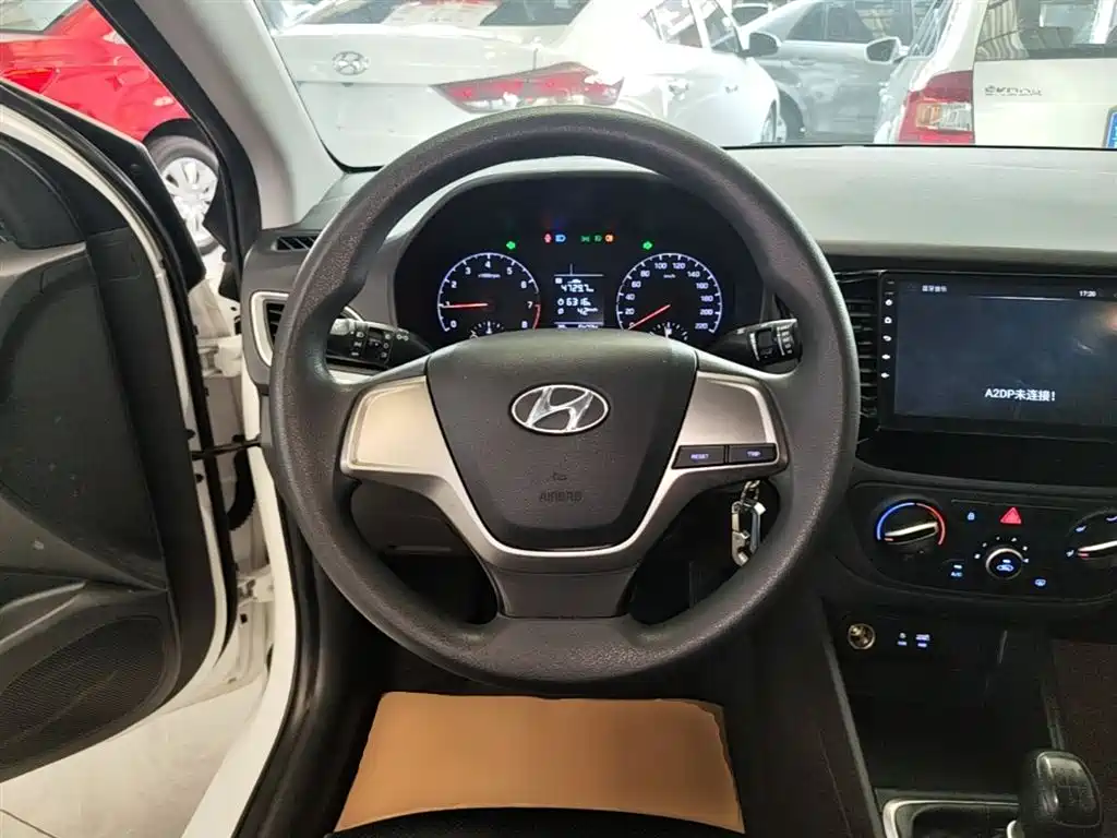 Hyundai Hyundai Verna 2016 1.4L Manual Cool Edition GLS