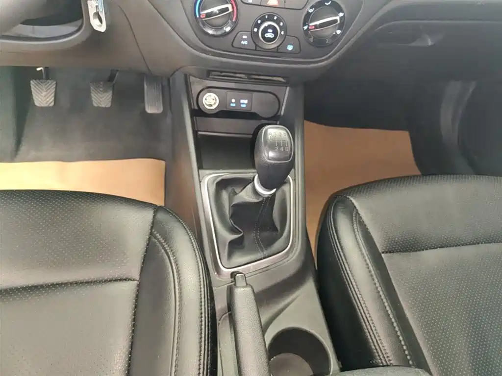 Hyundai Hyundai Verna 2016 1.4L Manual Cool Edition GLS
