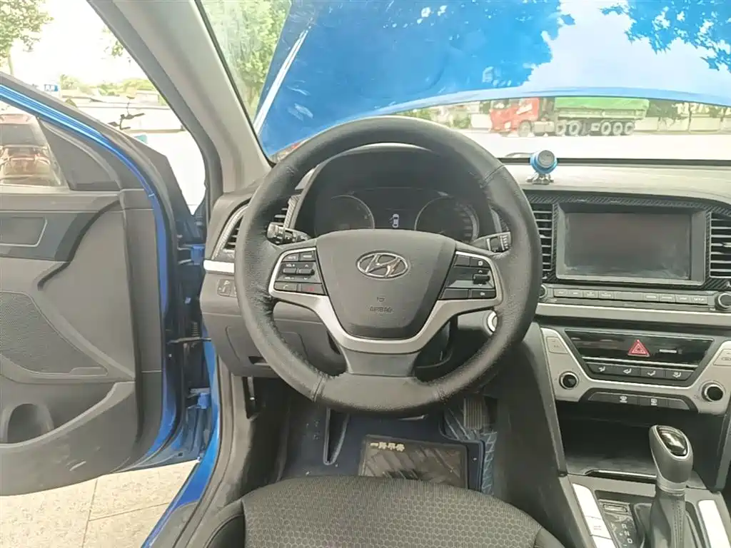 Hyundai Elantra 2016 Model 1.6L Automatic Smart Elite
