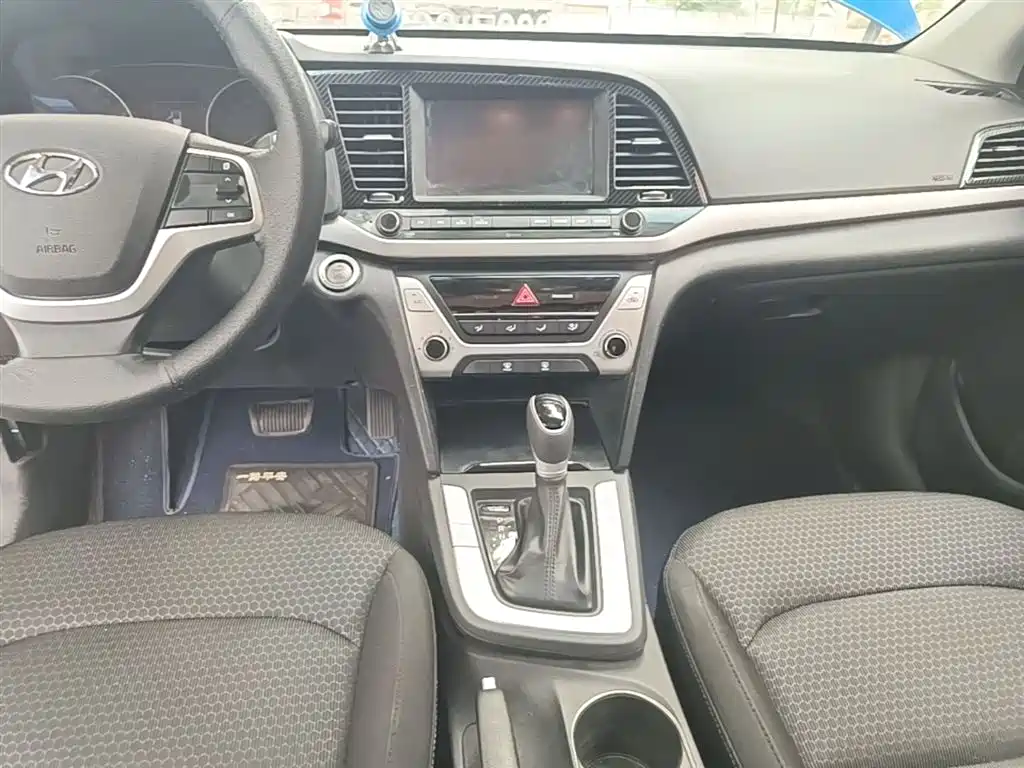 Hyundai Elantra 2016 Model 1.6L Automatic Smart Elite