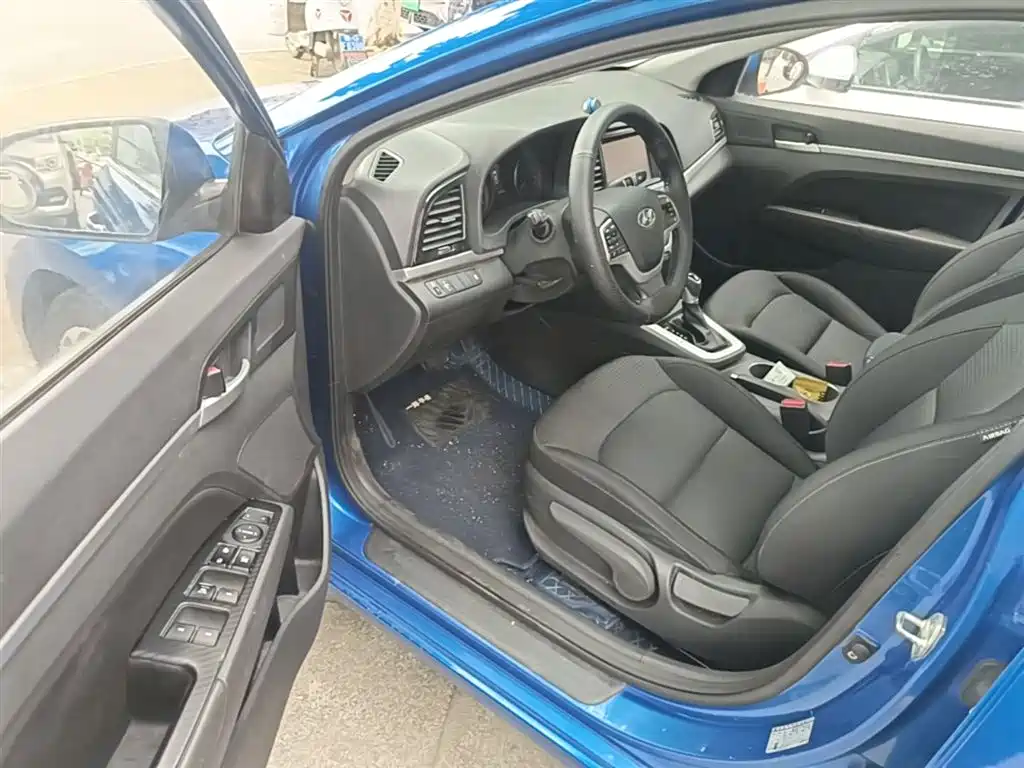 Hyundai Elantra 2016 Model 1.6L Automatic Smart Elite