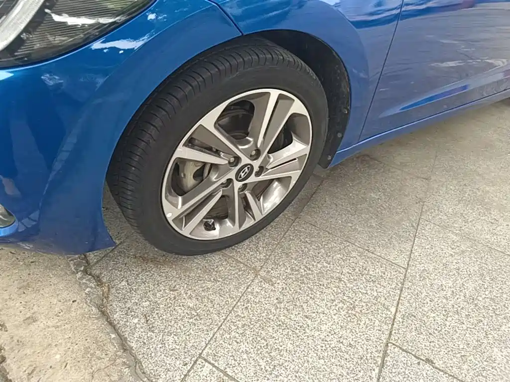 Hyundai Elantra 2016 Model 1.6L Automatic Smart Elite