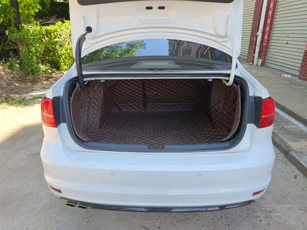 Volkswagen Sagitar 2018 280TSI DSG Spark Edition