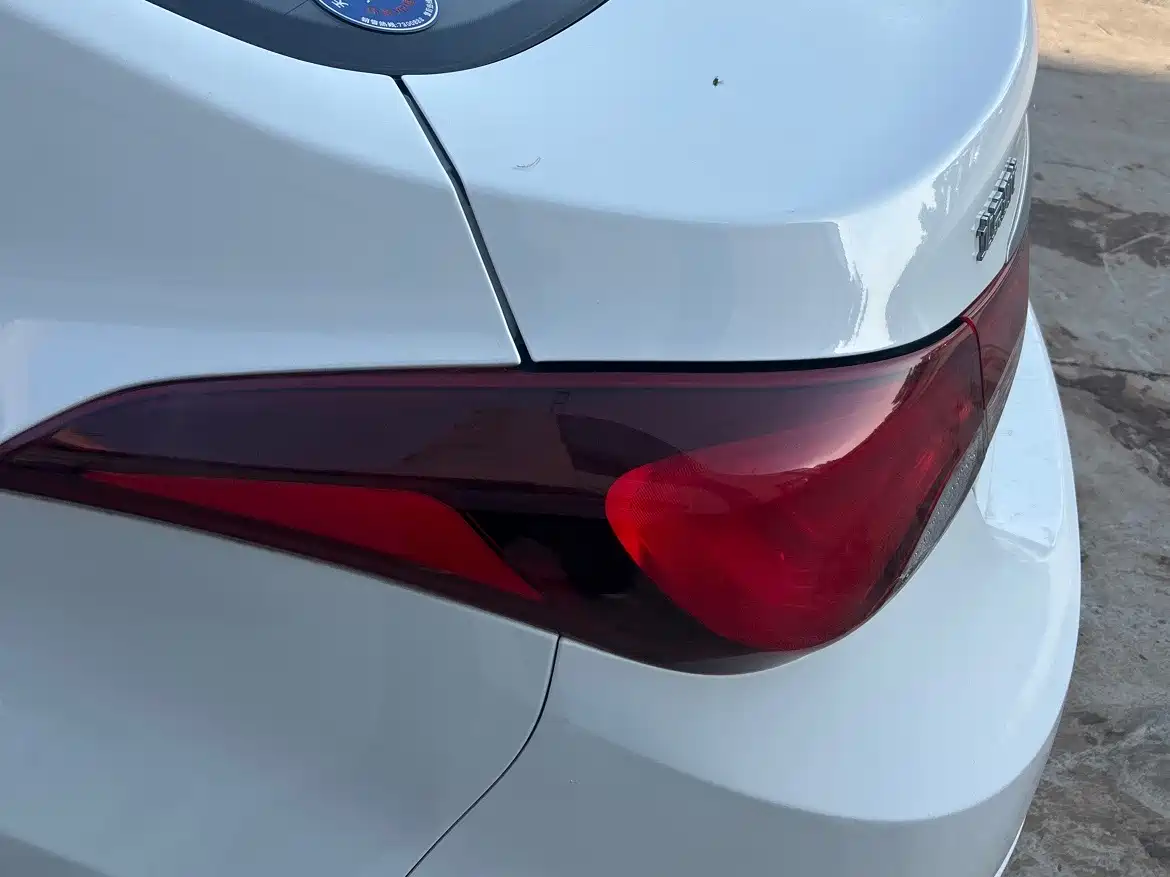 Hyundai Langdong 2016 1.6L Automatic Premium Edition