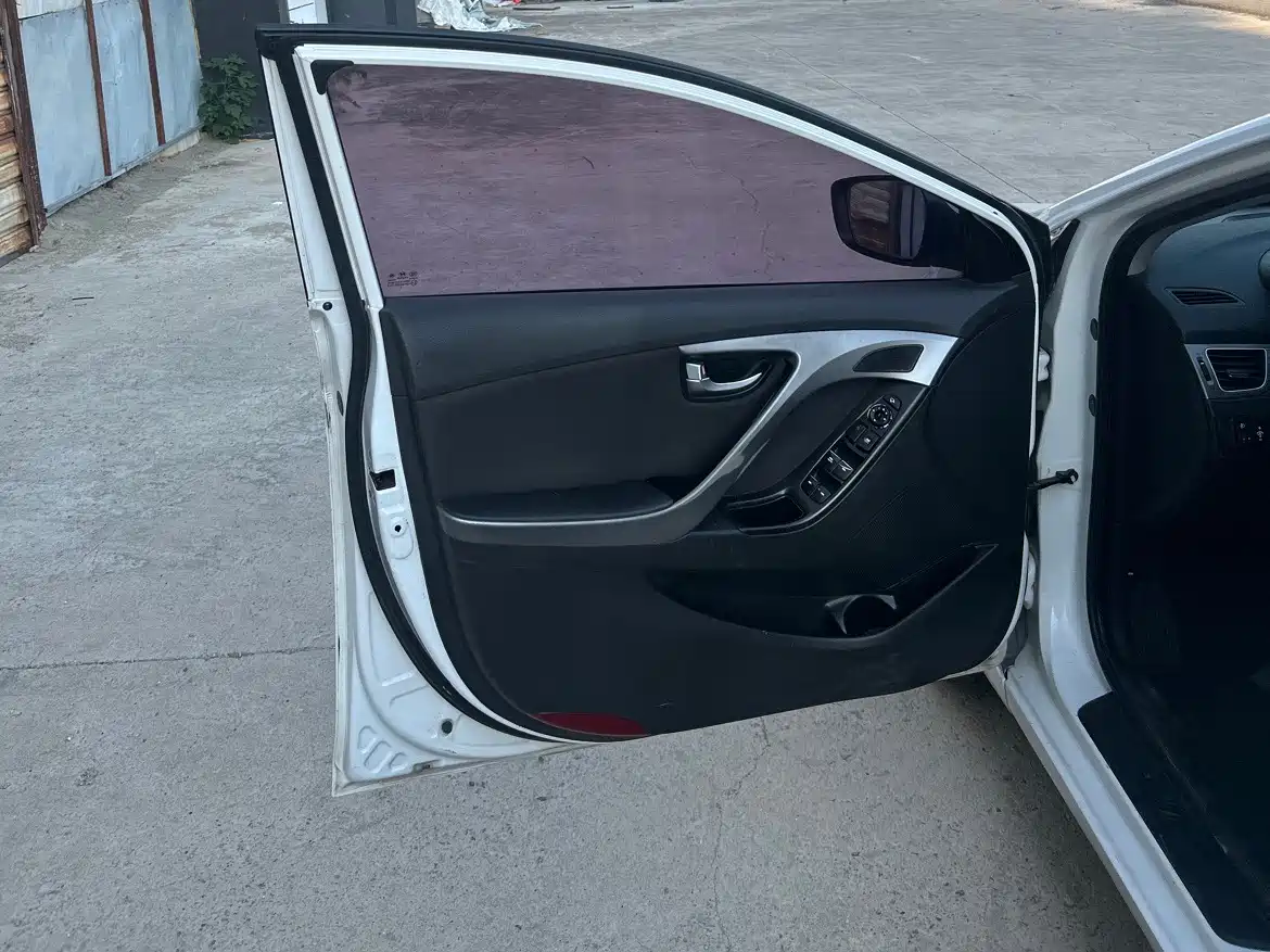 Hyundai Langdong 2016 1.6L Automatic Premium Edition