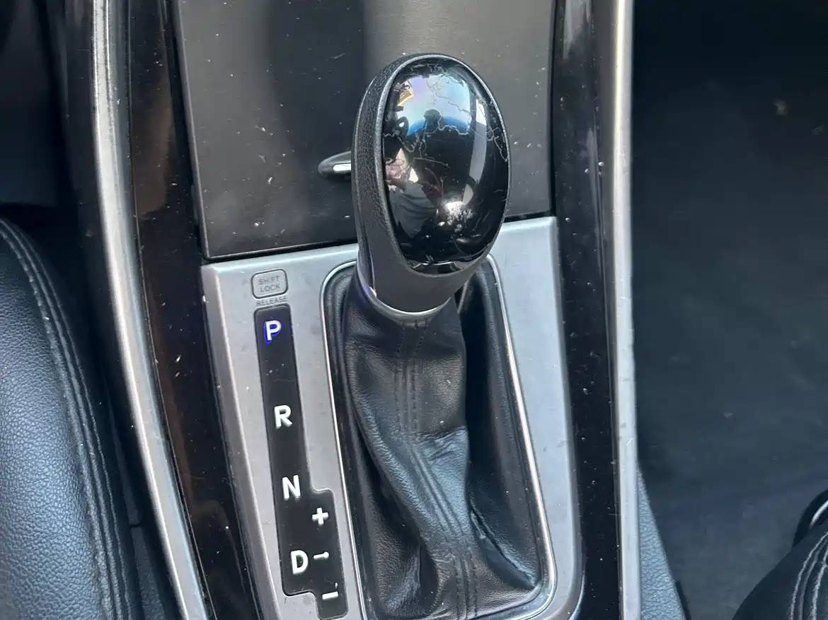 Hyundai Langdong 2016 1.6L Automatic Premium Edition